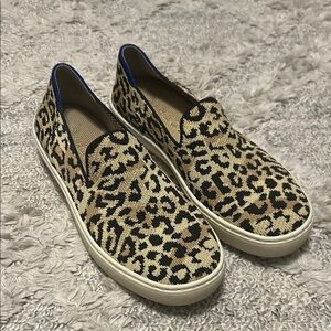 Rothys Leopard Print Slip-On Sneakers. Size 6.